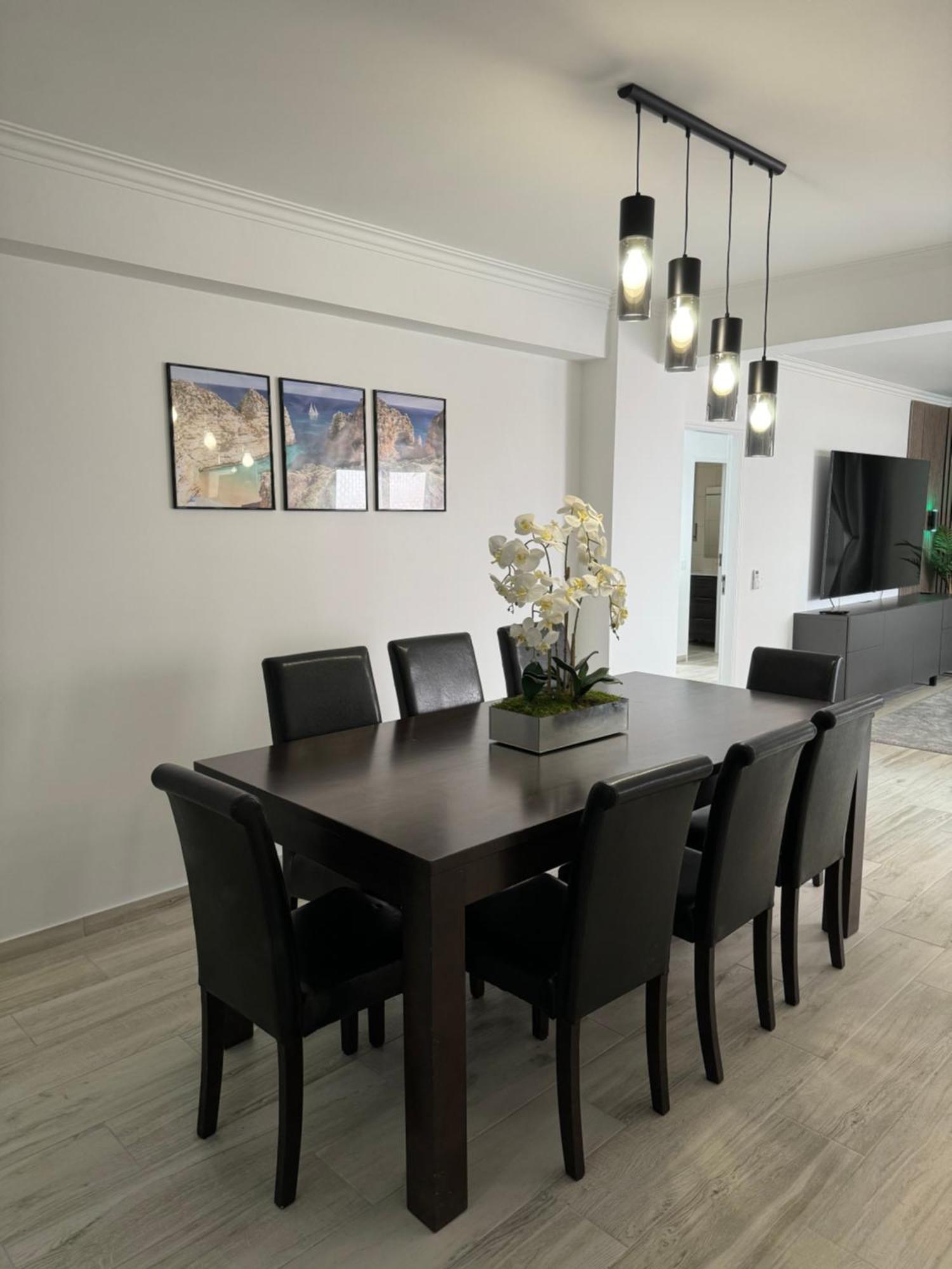 Princess Retreat Beautiful Modern Aprt 2 Min Walk From Quarteira Beach Εξωτερικό φωτογραφία