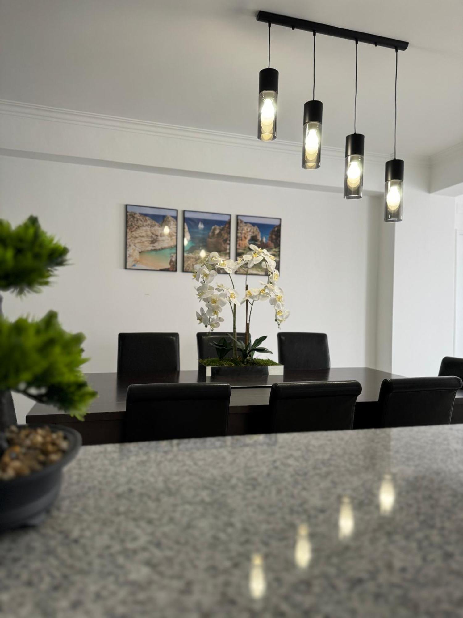 Princess Retreat Beautiful Modern Aprt 2 Min Walk From Quarteira Beach Εξωτερικό φωτογραφία