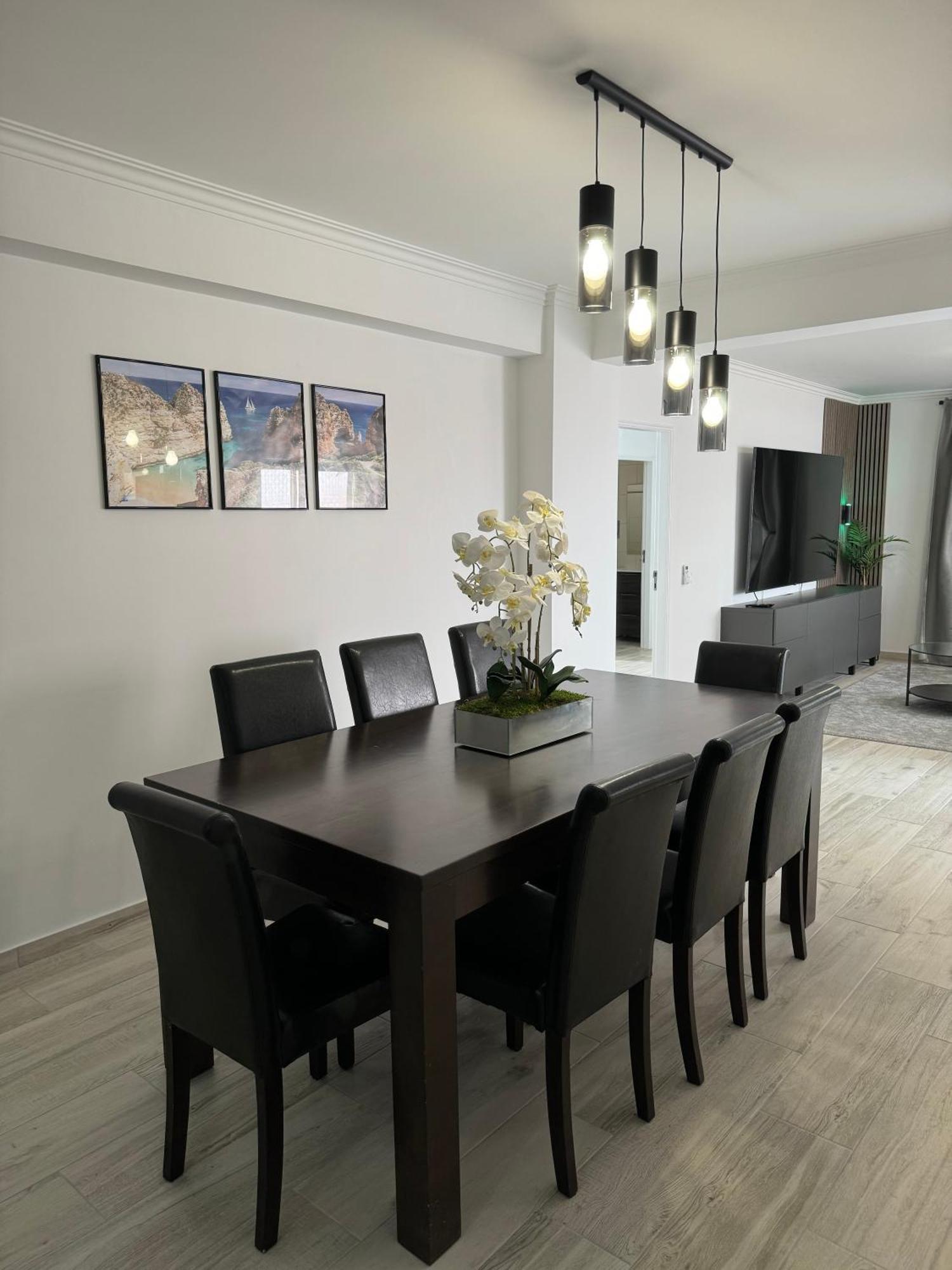 Princess Retreat Beautiful Modern Aprt 2 Min Walk From Quarteira Beach Εξωτερικό φωτογραφία